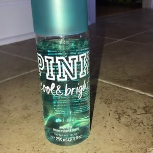 250 ml Pink cool & bright body mist